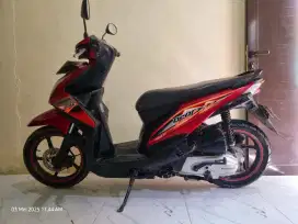 Dijual honda beat Fi 2013 pemakaian 2014