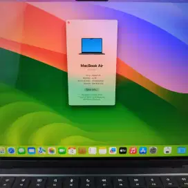 Macbook Air M2 Ram 8 Ssd 256 lengkap full set Ibox layar 13 inch Ibox