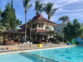 Pegawai Villa di Kota Batu