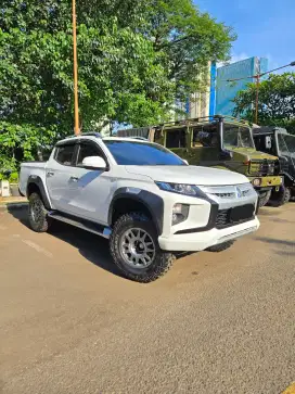 Mitsubishi Triton 2019 / 2020 Facelift Tgn1 Modif offroad 4x4 dp murah