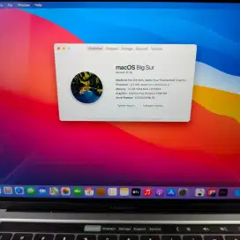Macbook Pro 2020 Core I7 Ram 32 ssd 2 Tb lngkap buat desain mulus grey