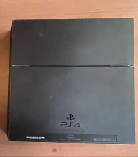 PS4 Dijual BU Fat 500GB ORIGINAL