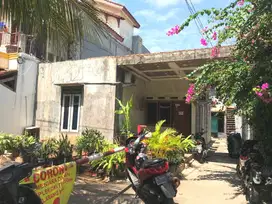 Rumah Tua Hitung Tanah di Kav DKI 1 Sunter Jaya Jakarta