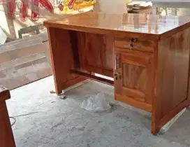 Pemesanan meja kursi