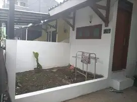 DIKONTRAKAN RUMAH SIAP HUNI NYAMAN SEWA PERTAHUN