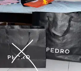 PAPER BAG PEDRO,H&M,BBW,UNIQLO,SOCIOLLA,KKV,IBOX