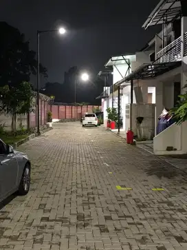 Dijual rumah LANGSUNG HUNI cuma byr 10jt akses super strategiss