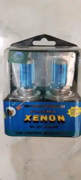 Lampu mobil xenon baru