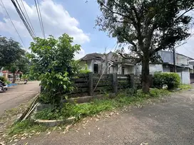 Tanah 165 m2 siap bangun di Jl Parkit II Griya Cinere