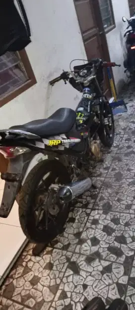 Motor seken satria fu