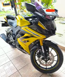 Yamaha R15 V3 tahun 2018