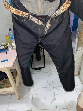 denim izhman company