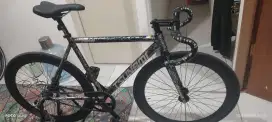 Fixie Tsunami SNM100