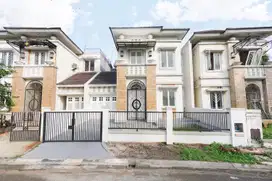 Jual Rumah Siap Huni di Grand Wisata Cluster Dekat Stasiun SHM J-17538