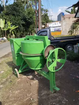 Molen Cor Beton Second 50Kg Semen Berkualitas Murah Krojo Tangerang