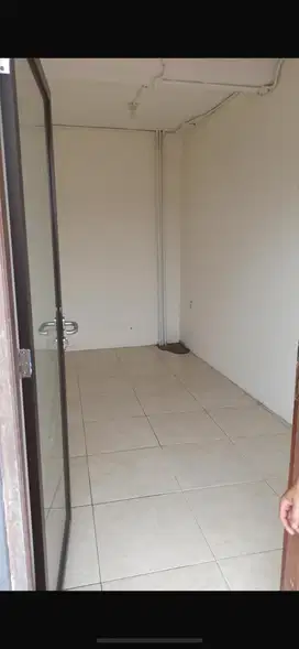 Dijual Ruko 3,5 Lantai siap Pakai di Mainroad Pungkur Bandung