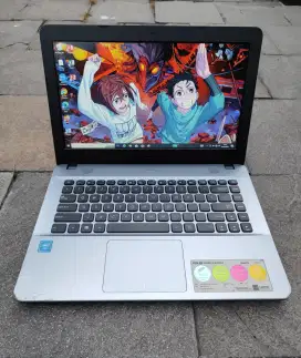 Laptop Asus Baguss Siap Dipakaii