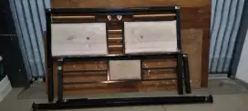 Ranjang besi AK furniture