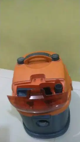 Vacum cleaner basah & kering