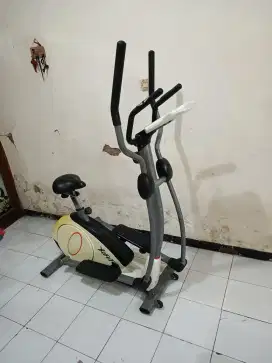 Alat olahraga multifungsi sepeda statis dan crosstrainer