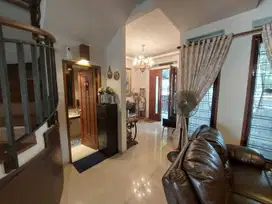 PURI BINTARO RUMAH HOMIE DG TAMAN BELAKANG HADAP FASUM MALEO KUCICA