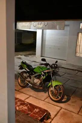 Kawasaki Ninja R 2004 'KIS