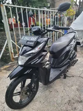 Honda beat street 2017