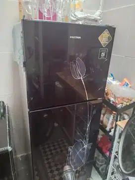 Kulkas Polytron 2 pintu