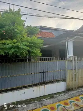 Jarang Ada Dijual Rumah Murah Cocok Untuk Rumah Kost Di Bungur, JakPus