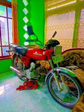Suzuki a100 1983