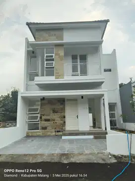 RUMAH SIAP HUNI DEKAT BINUS, ARAYA, CLUSTER EKSKLUSIF
