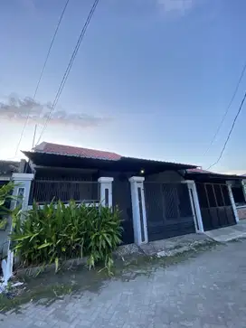 Dijual cepat rumah mewah full furnish  kota makassar