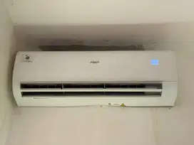 Dijual AC Aqua 2 PK Japan masih dipakai berfungsi normal