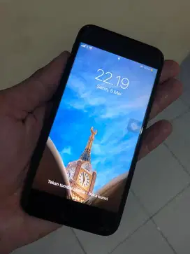 Murah iPhone 7 Hitam 256 GB