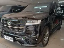 TOYOTA LC 300 LAND CRUISER VXR 2024