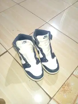 sepatu Nike kw edisi bu