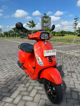 Vespa S 125 iGet Tahun 2022