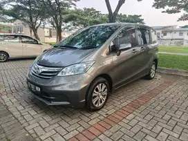 Honda Freed 2012 Bensin