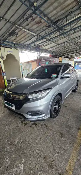 Hrv 1.8  (1800 cc) prestige facelift
