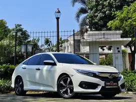 Honda Civic 1.5 ES turbo 2018