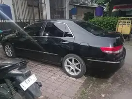 Honda Accord 2004 Bensin