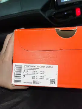 DIJUAL SEPATU NIKE VAPORFLY