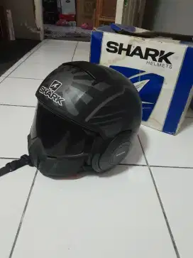 Helm shark raw zarco