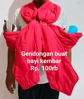 Bayi kembar : stroller,gendongan,kursi makan,carseat,dudukan toilet