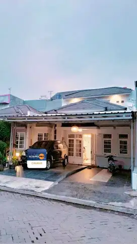 Dijual Rumah cantik Siap Huni 1.5 Lantai Cibubur Country Cikeas