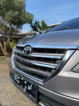 Toyota Kijang Innova 2015 Bensin