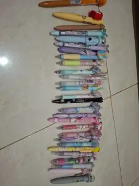 Pulpen gel hitam lucu2 dan gemes