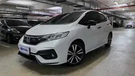 TDP 11JT Honda Jazz 1.5 RS Bensin-AT Putih 2019