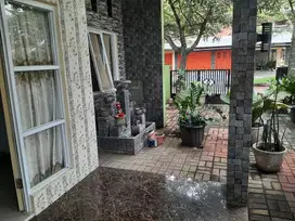 Rumah dan Ruko Strategis Siap Pakai di Taman Kopo Katapang