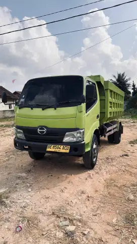 HINO DUTRO DUMTRUK 2023